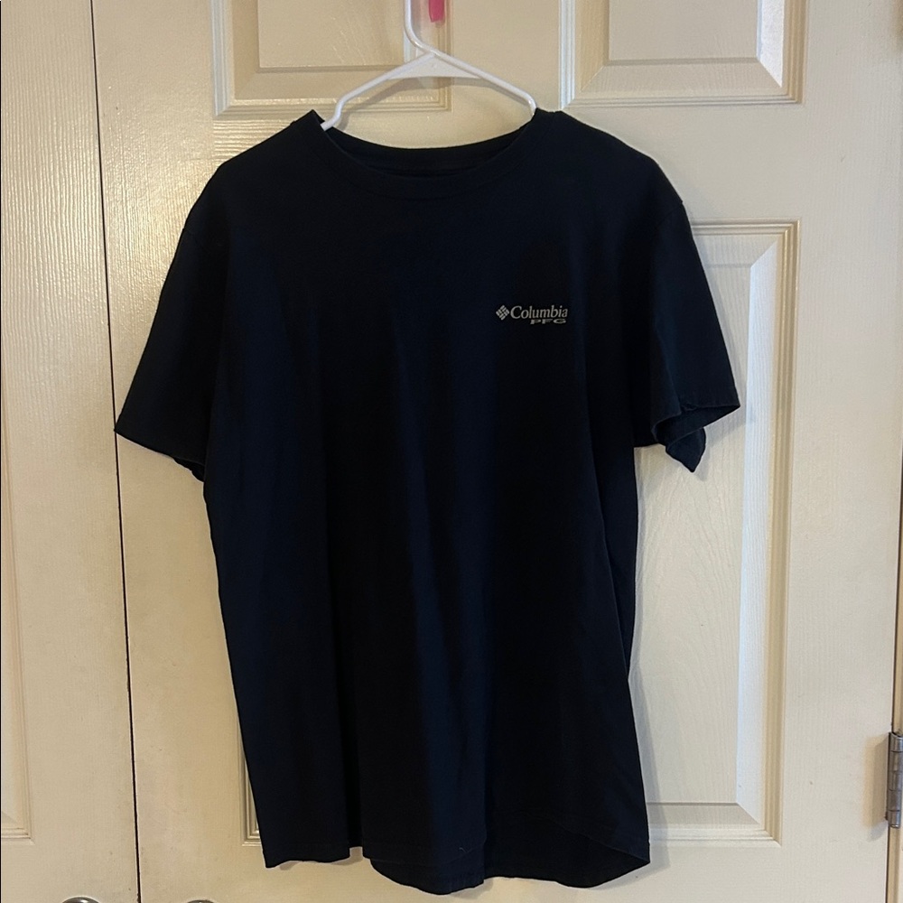 Columbia Classic Black Tee
